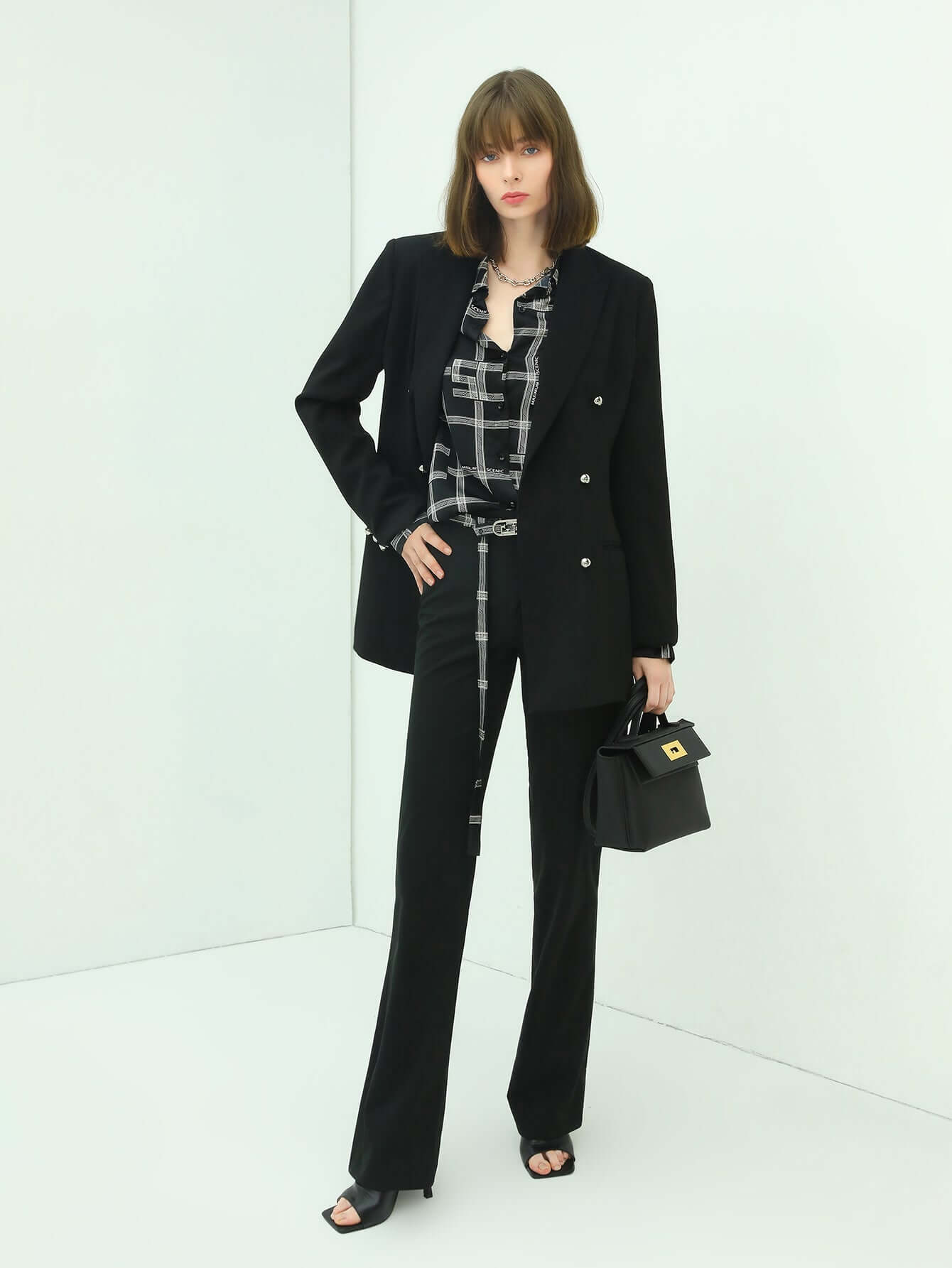 Black High-Waisted Flare Pants-2