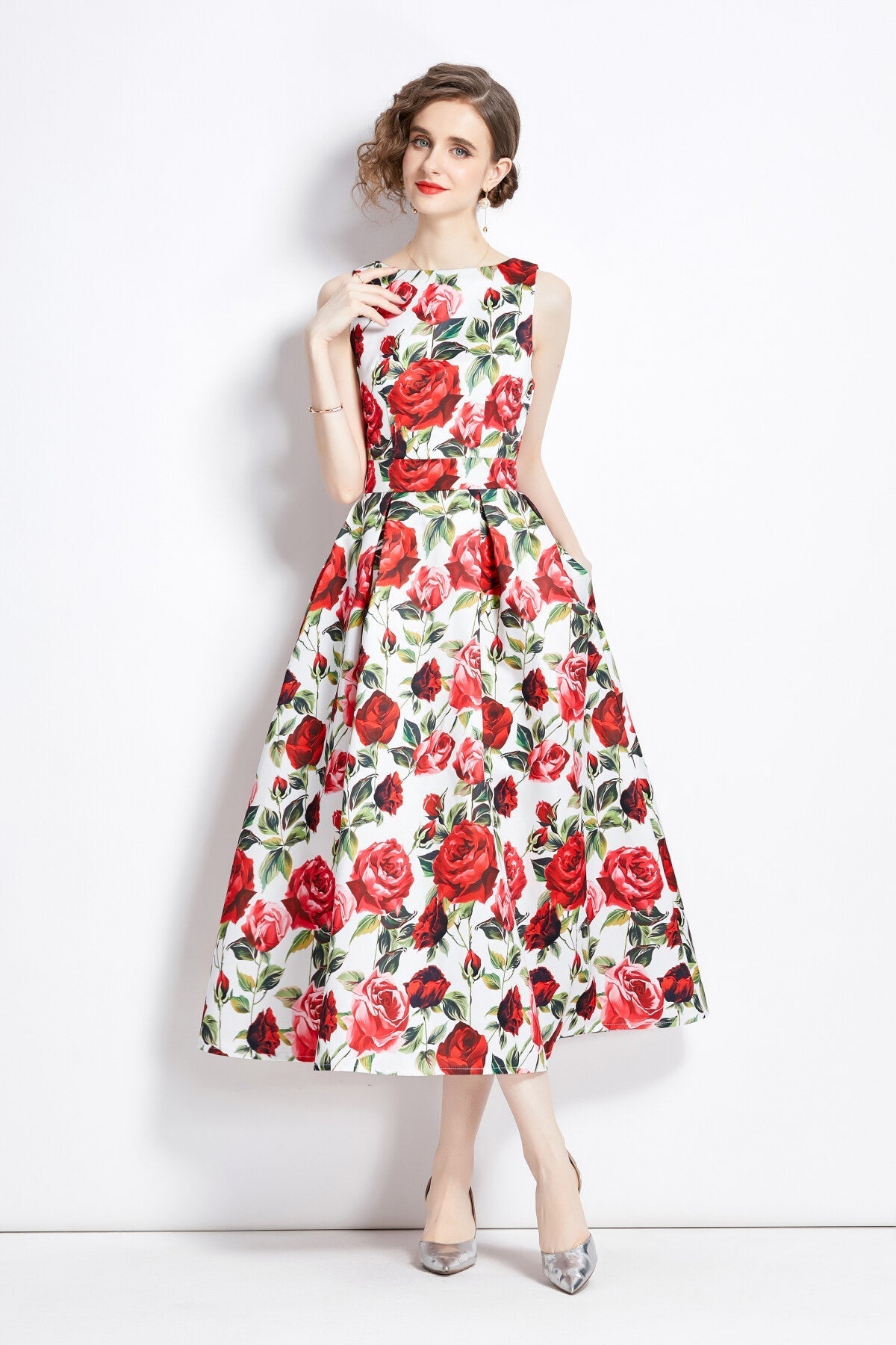 Sleeveless Form Fitting Floral A Line Dress-2