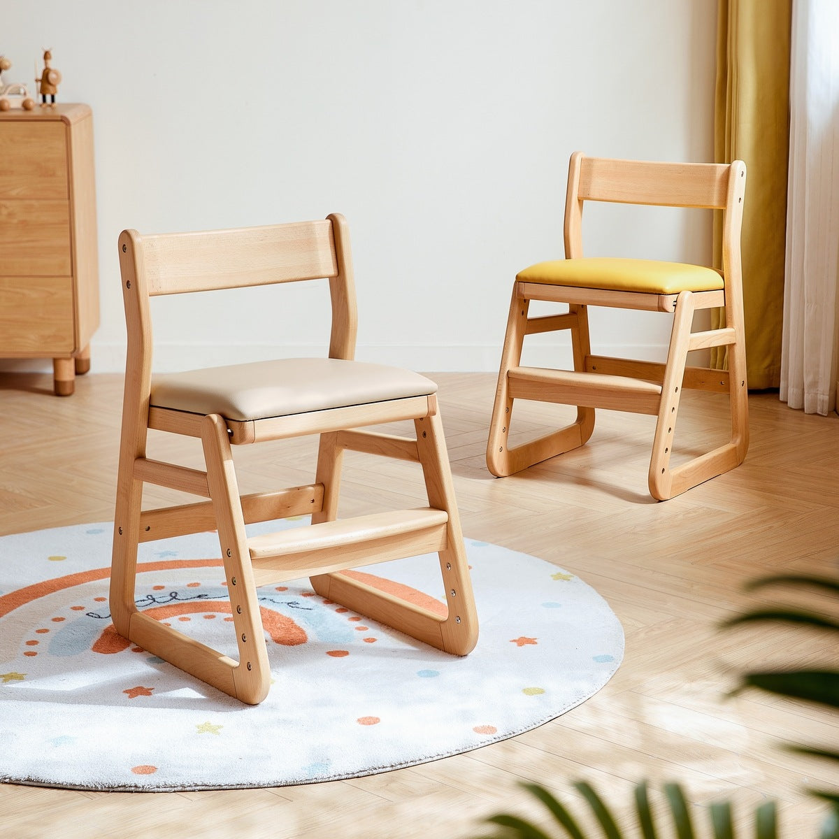 Solid Wood Adjustable Kids Chair-1
