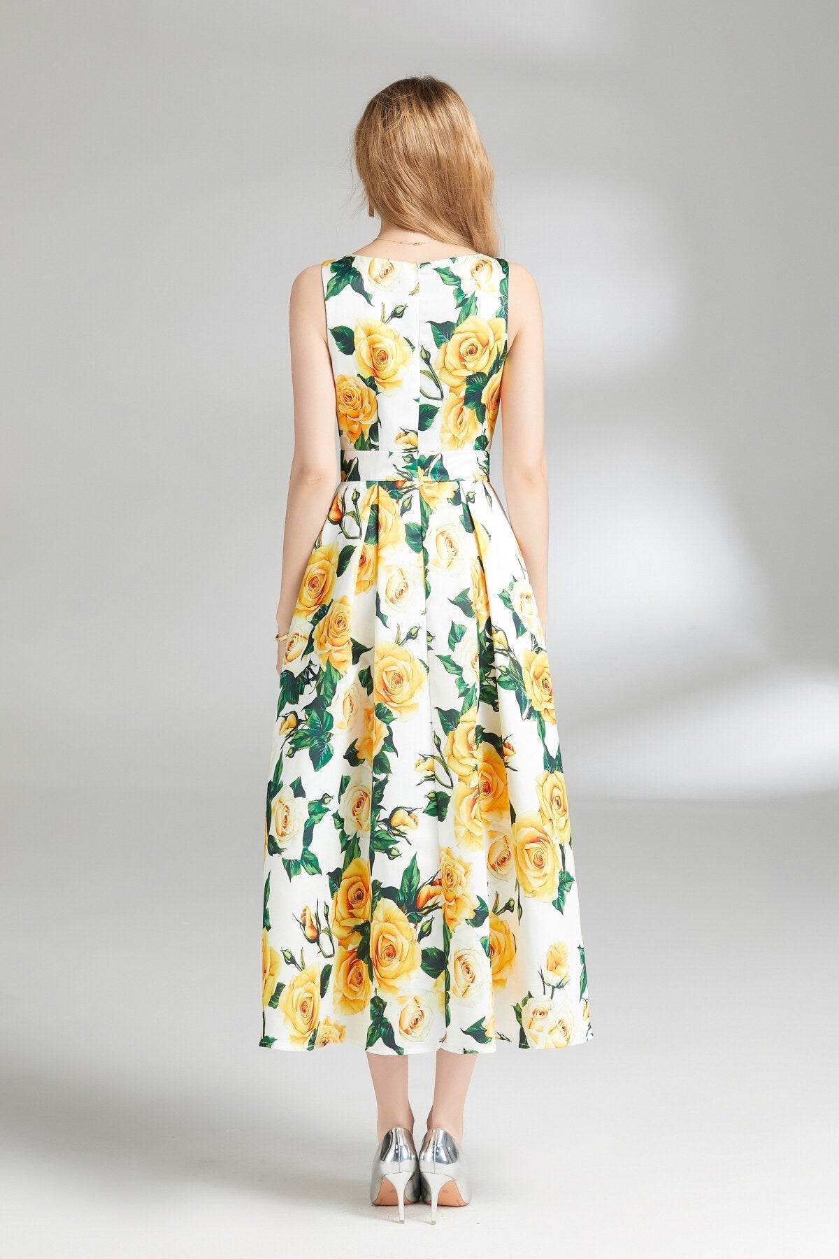 Sunshine Daydream Sleeveless Boat Neck Dress-3