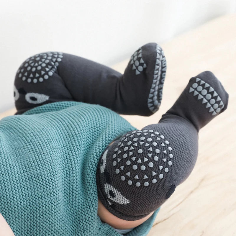Rutschfeste Baby-Kniesocken