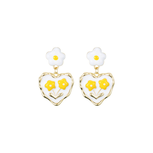 Floral Egg White Earrings-0