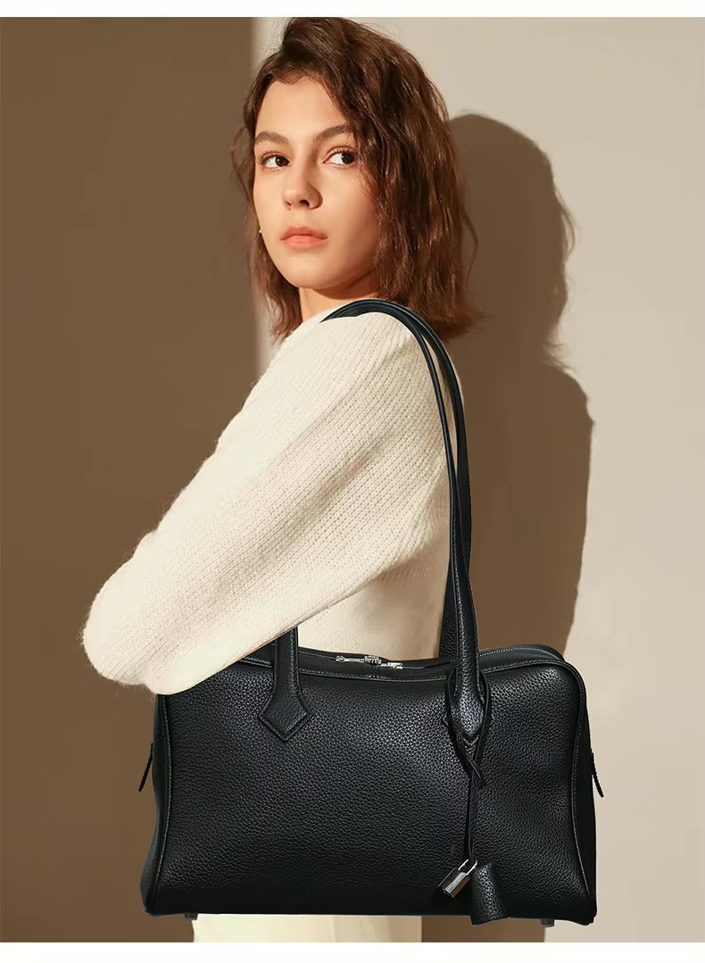 Handväska i PU-läder, tvåfärgad design, rymligt huvudfack