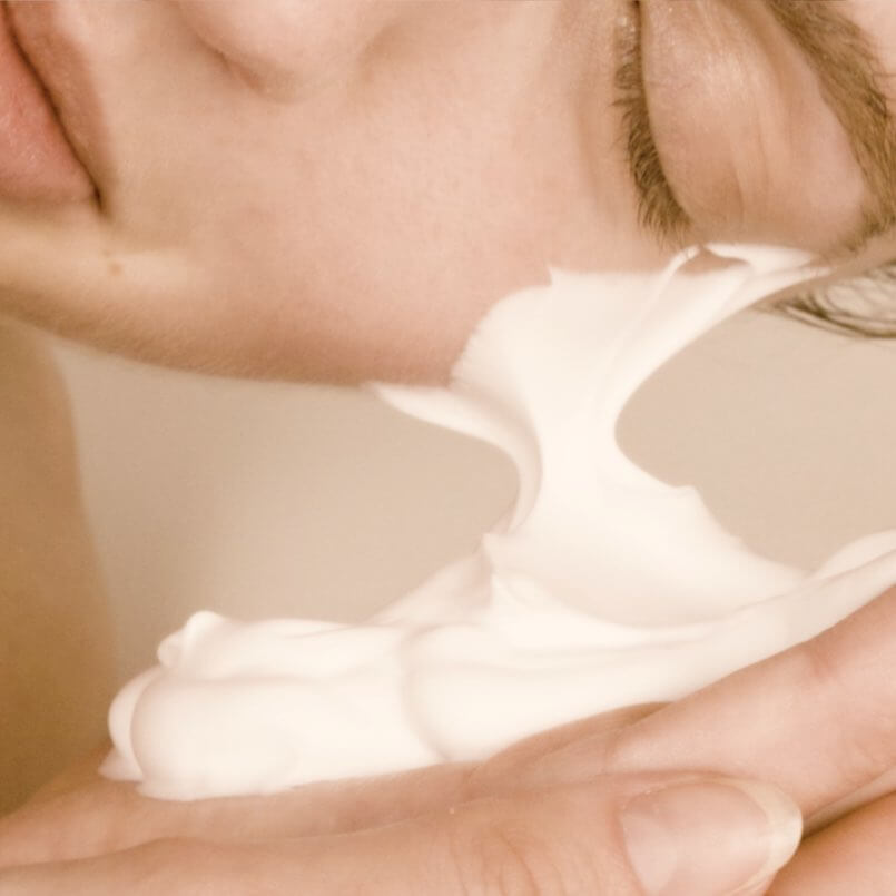 Lumen Facial Treatment Cleanser 100ml-3