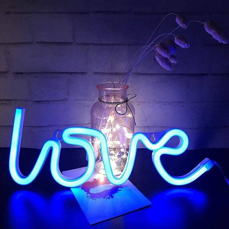 Neon lampa - LOVE