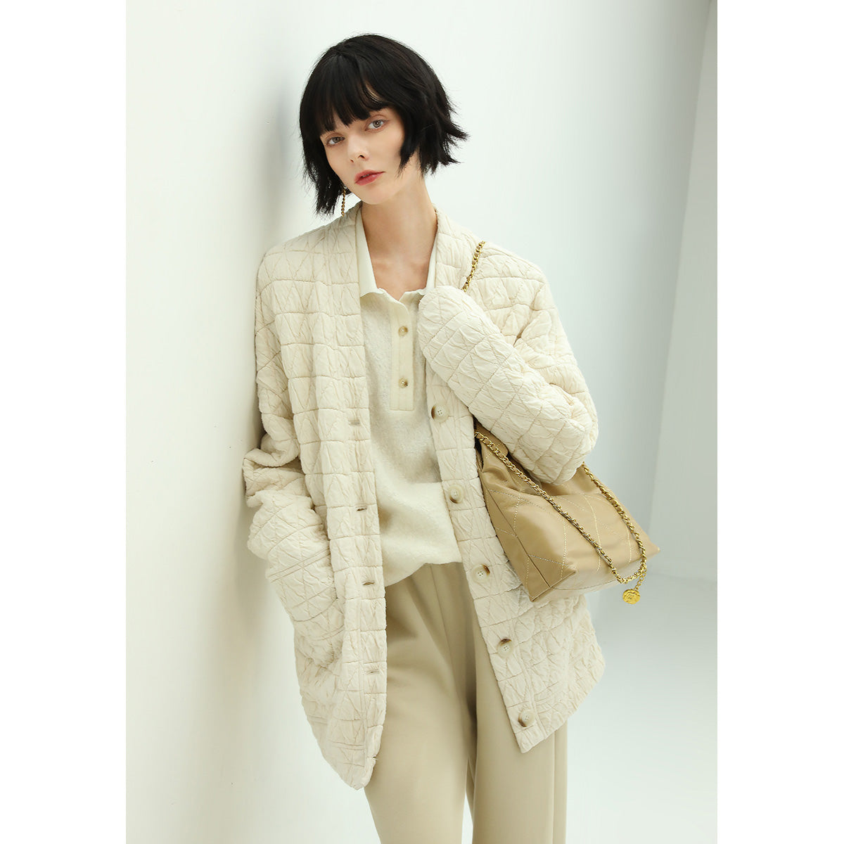 Velvety Collarless Oversized Quilted Coat-2