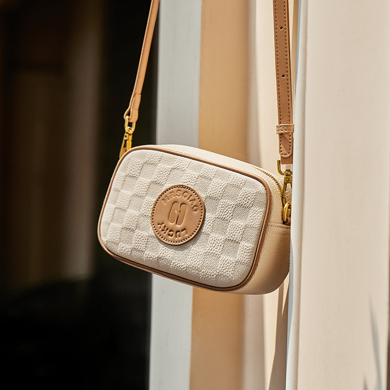 Versatile Checkered Leather Shoulder Bag-4